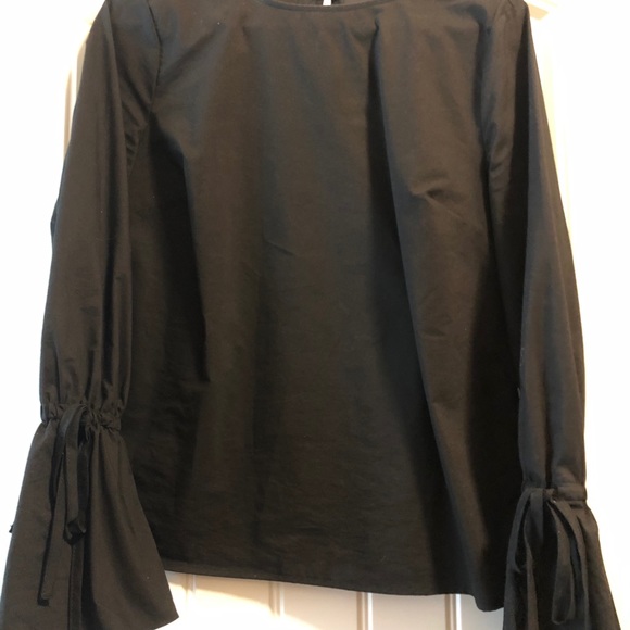 Blouses for sale! - Picture 2 of 4